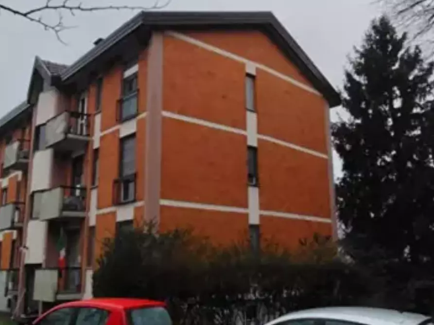 Immagine 4 di Appartamento in vendita  in Via Calabria a Lodi