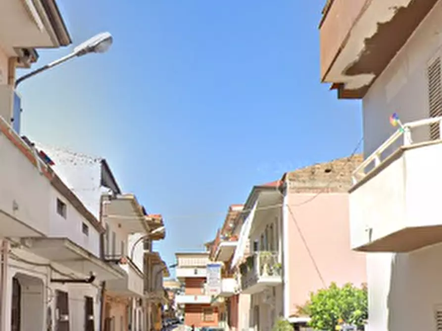 Immagine 4 di Porzione di casa in vendita  in Via Eduardo di Capua a Marcianise