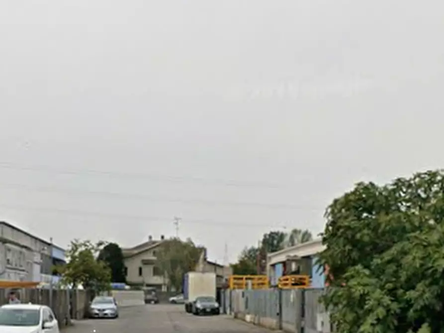 Immagine 10 di Capannone industriale in vendita  in Via Privata Sicilia a Lodi Vecchio