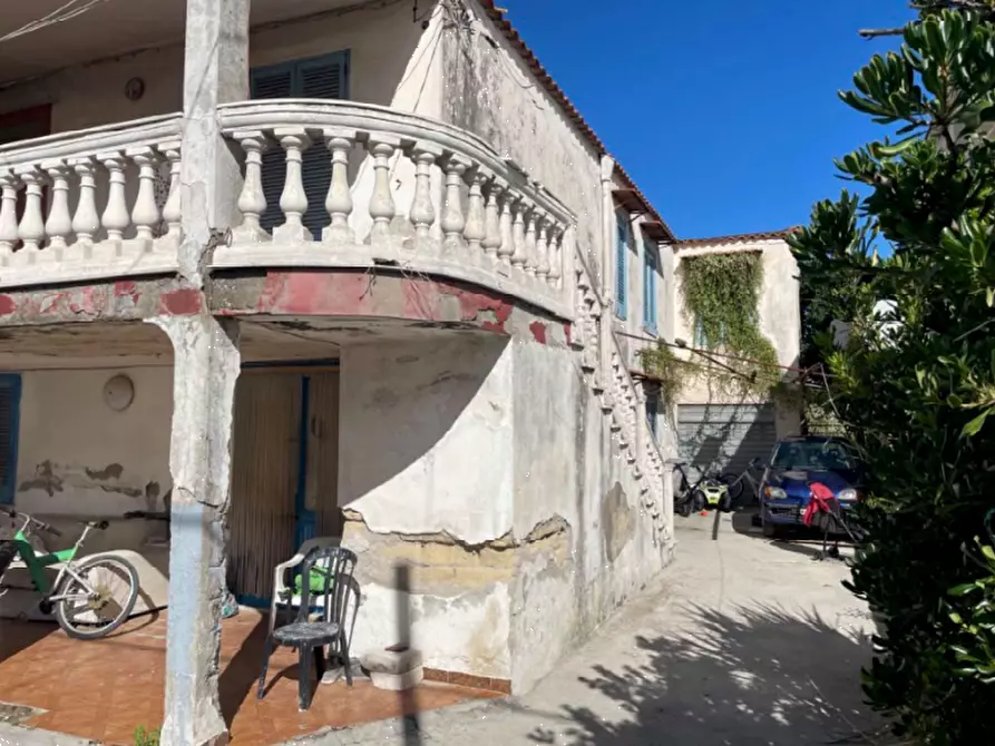 Immagine 2 di Appartamento in vendita  in Viale Fiume Serio a Castel Volturno