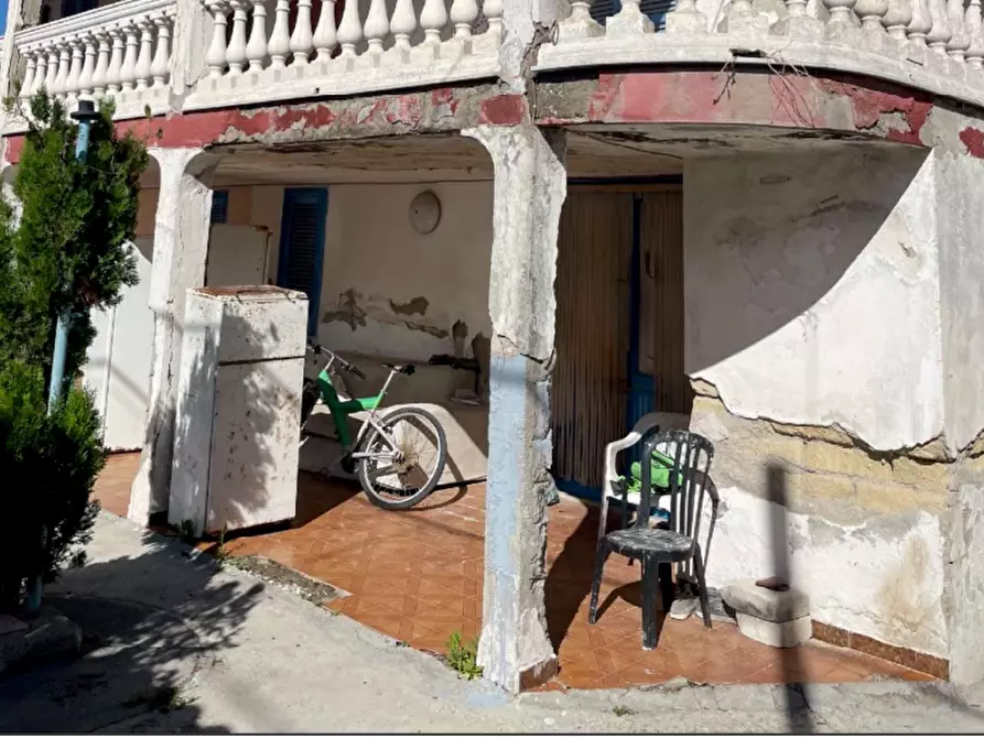 Immagine 3 di Appartamento in vendita  in Viale Fiume Serio a Castel Volturno