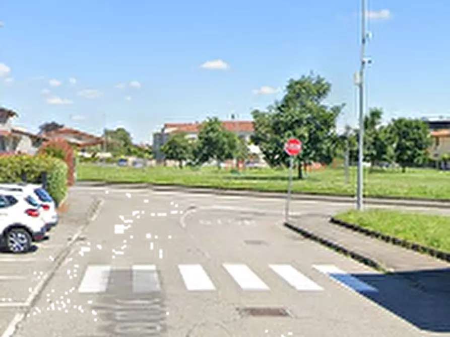 Immagine 4 di Appartamento in vendita  in Via Montenero a Rovato