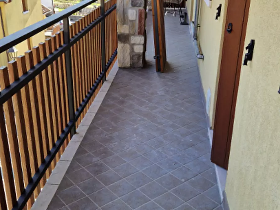 Immagine 4 di Stabile in vendita  in Via Piazzetta Cesare Battisti a Barcis