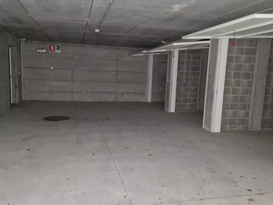 Immagine 7 di Stabile in vendita  in Via Piazzetta Cesare Battisti a Barcis