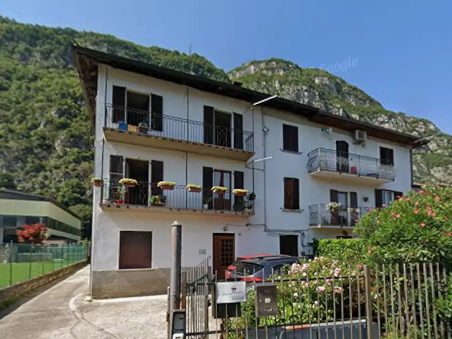 Immagine 1 di Porzione di casa in vendita  in Via Sicula a Cividate Camuno