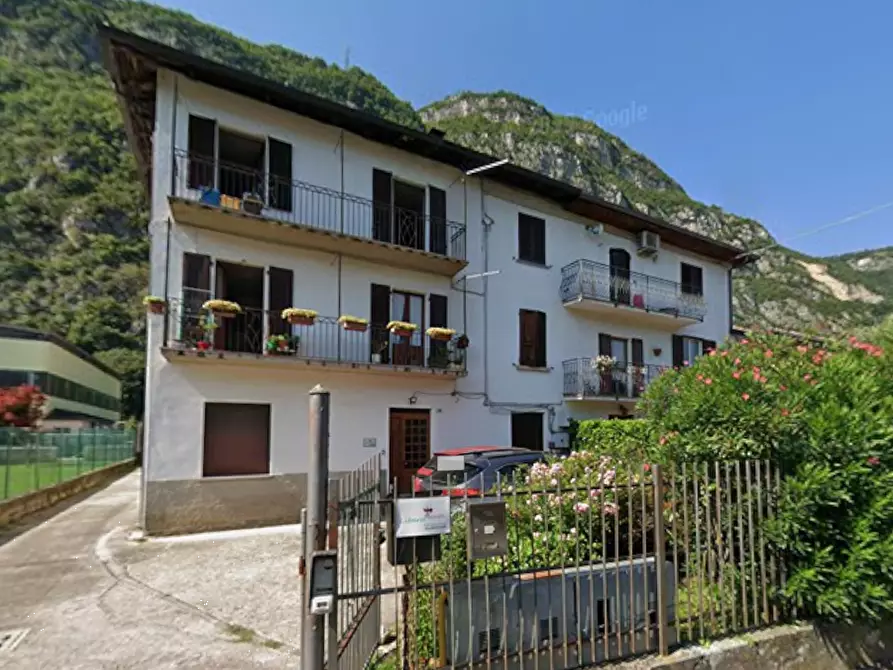 Immagine 5 di Porzione di casa in vendita  in Via Sicula a Cividate Camuno