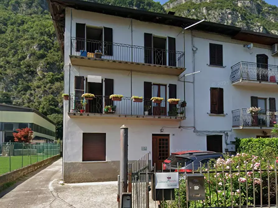 Immagine 10 di Porzione di casa in vendita  in Via Sicula a Cividate Camuno