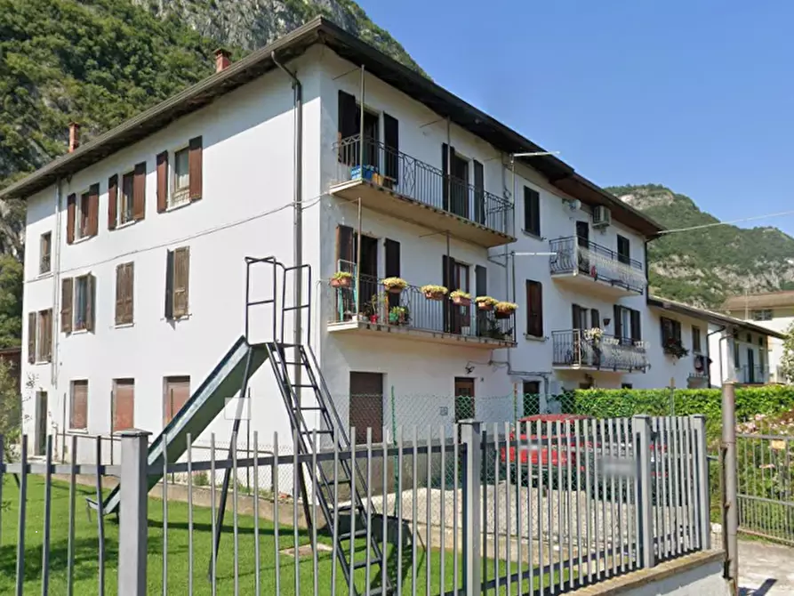 Immagine 12 di Porzione di casa in vendita  in Via Sicula a Cividate Camuno