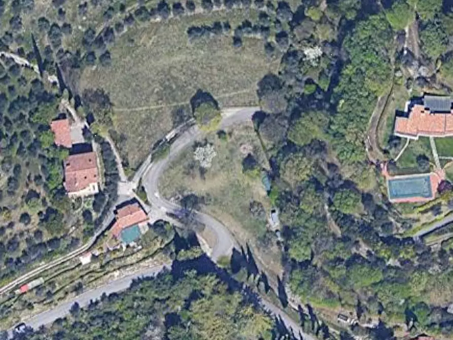 Immagine 6 di Garage in vendita  in Via di Grotta di Gregna  a Roma