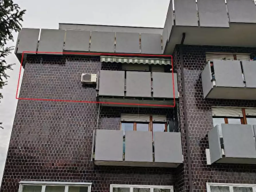 Immagine 1 di Appartamento in vendita  in Viale Italia a Conegliano