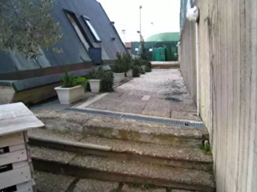 Immagine 4 di Capannone industriale in vendita  in Via Gaetano Previati a Induno Olona