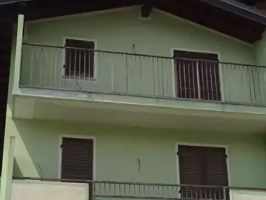 Immagine 5 di Porzione di casa in vendita  in Via Emilia a Santa Giuletta
