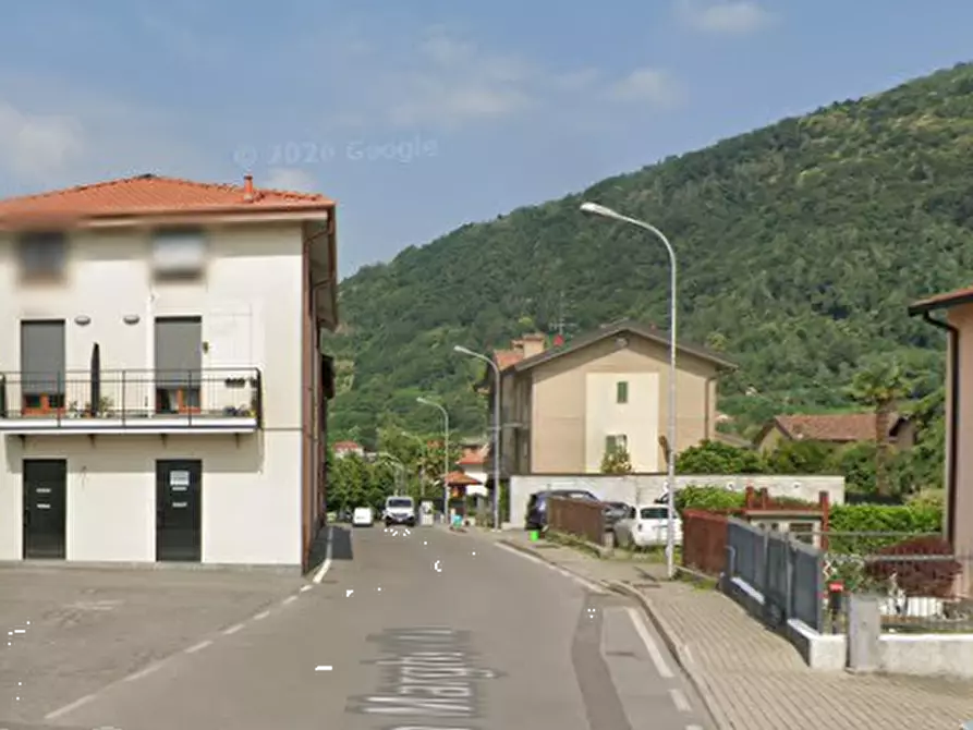 Immagine 8 di Negozio in vendita  in Via Santa Margherita a Brivio