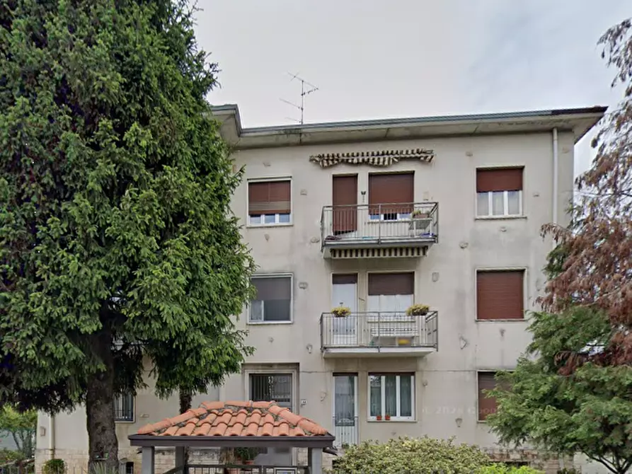 Immagine 7 di Appartamento in vendita  in Via Luigi Cadorna a Turate