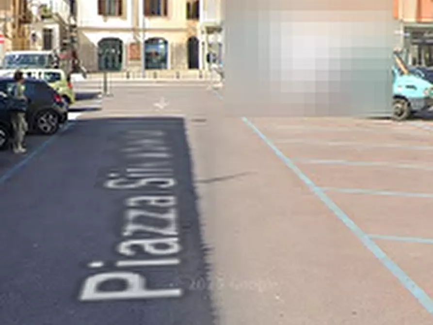 Immagine 5 di Negozio in vendita  in Piazza Silvabella a Mortara