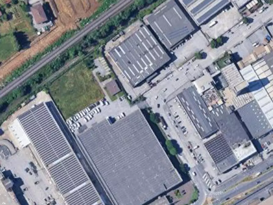 Immagine 6 di Negozio in vendita  in Viale della Scienza a Vicenza