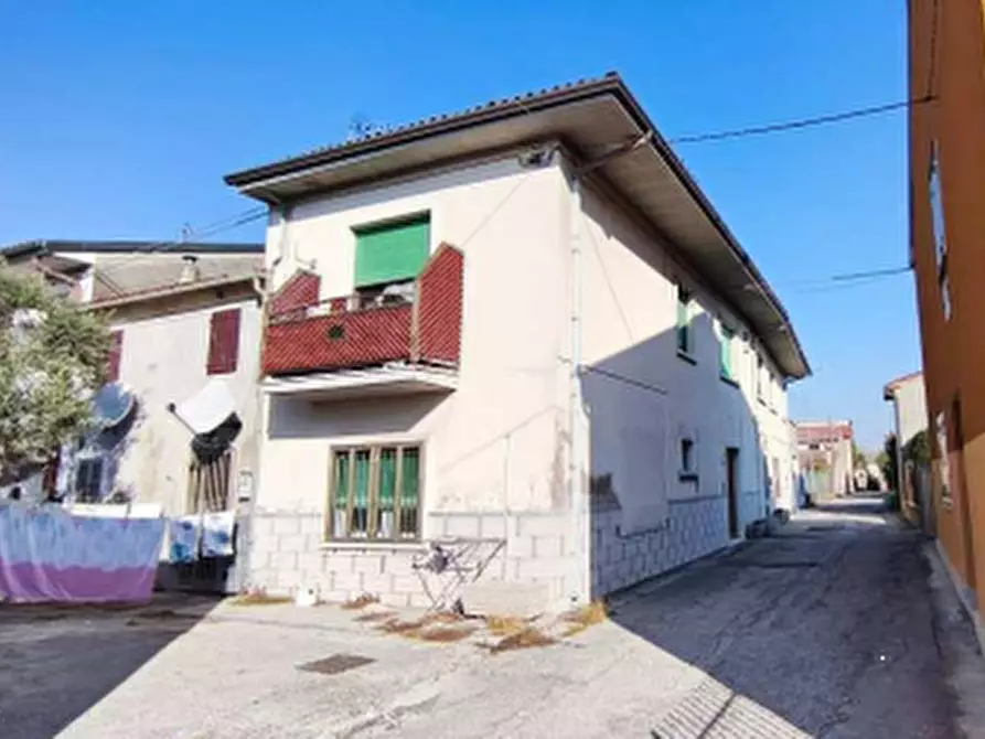 Immagine 2 di Appartamento in vendita  in Via Risorgimento a Arcole