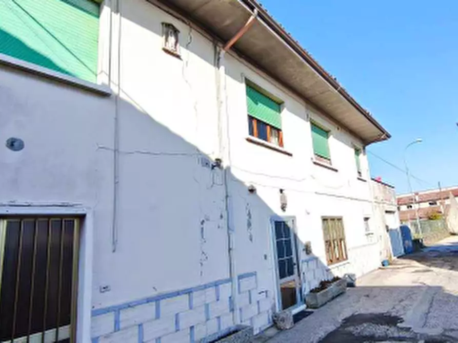 Immagine 3 di Appartamento in vendita  in Via Risorgimento a Arcole