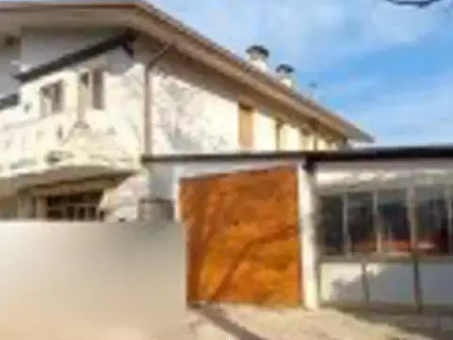 Immagine 3 di Casa bifamiliare in vendita  in Via Colombara a Nanto
