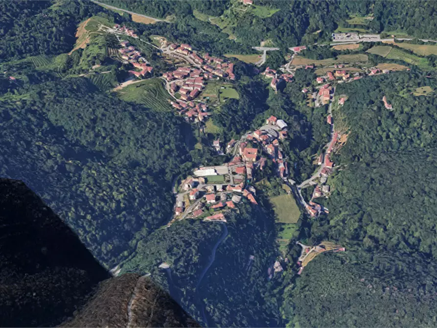 Immagine 13 di Appartamento in vendita  in Via Torre a Torre De' Busi