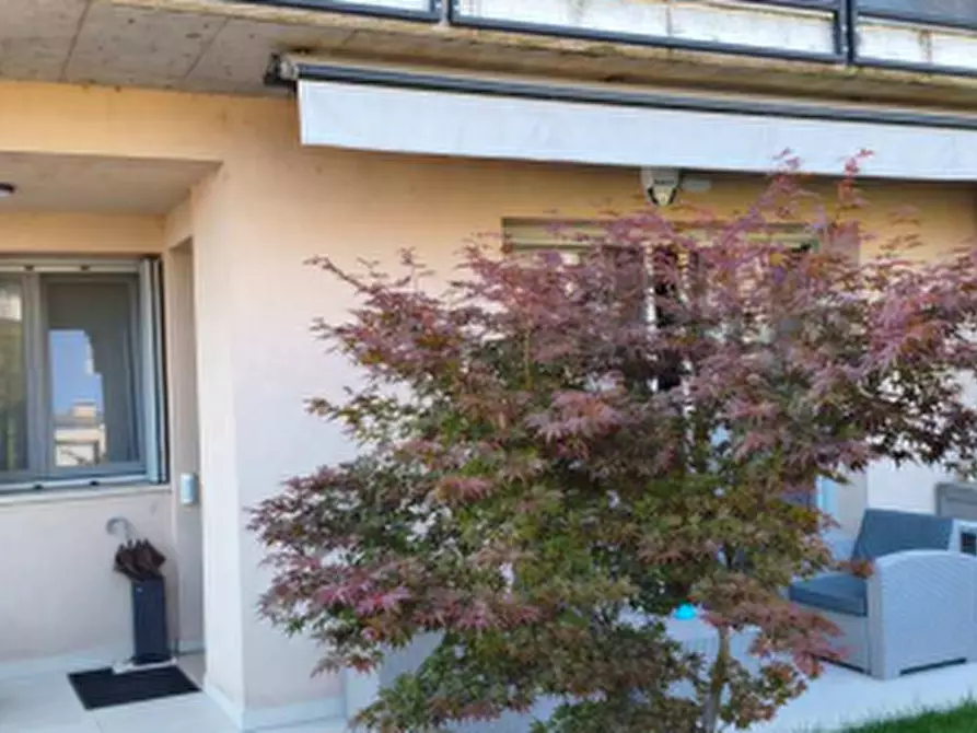 Immagine 1 di Appartamento in vendita  in Via IV Novembre a Nogarole Rocca