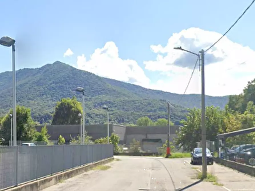 Immagine 5 di Posto auto in vendita  in Via delle Acquette a Cuveglio