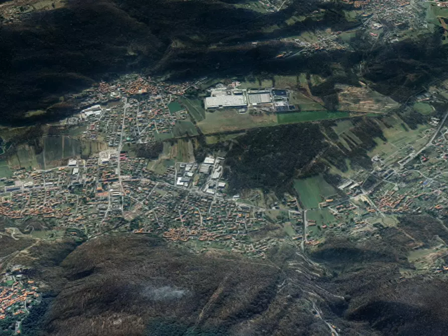Immagine 8 di Laboratorio in vendita  in Via delle Acquette a Cuveglio