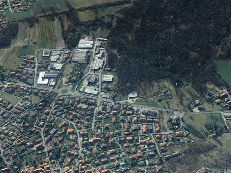 Immagine 5 di Laboratorio in vendita  in Via delle Acquette a Cuveglio