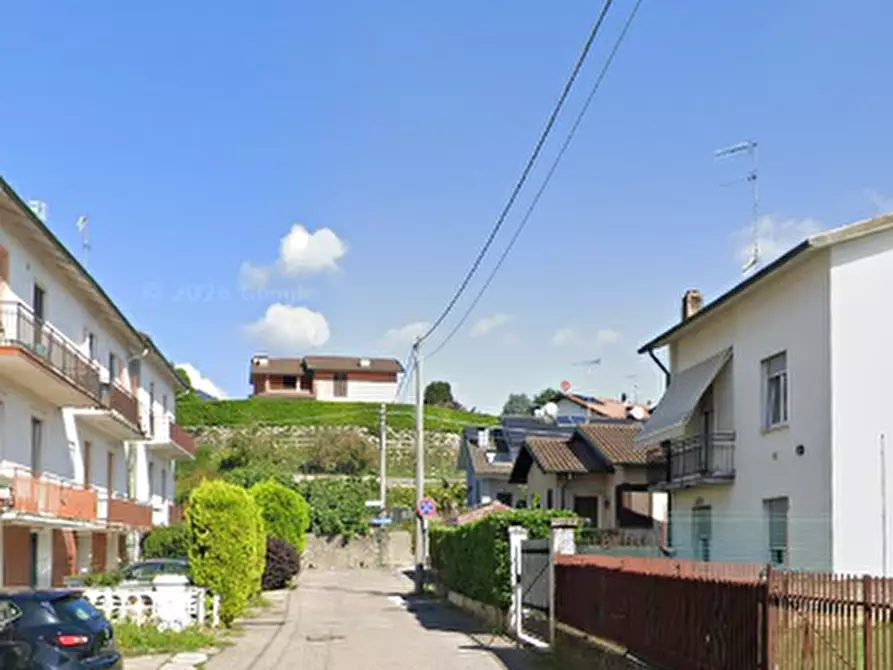Immagine 8 di Appartamento in vendita  in Via Isola Borromeo a Malnate