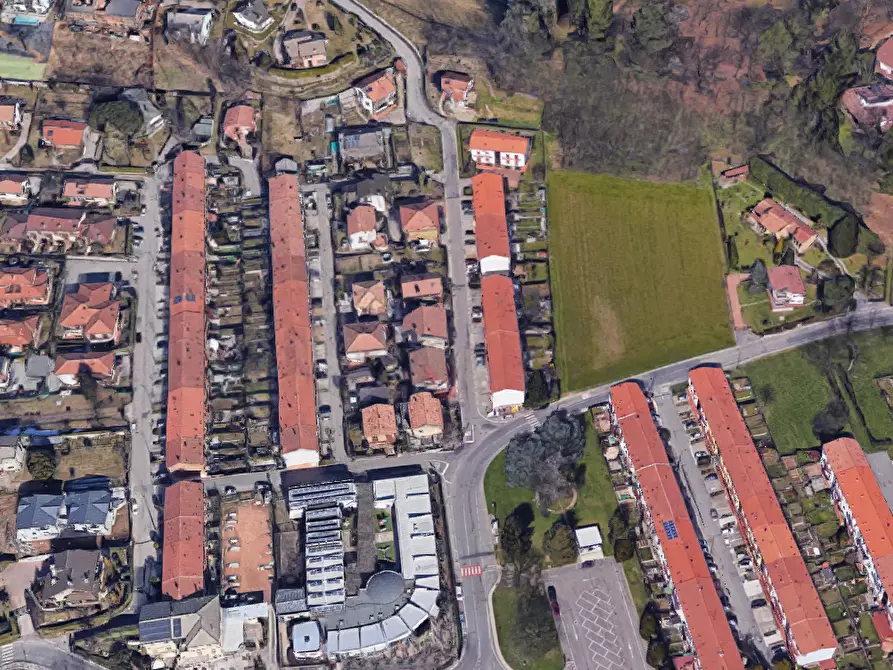 Immagine 9 di Appartamento in vendita  in Via Isola Borromeo a Malnate