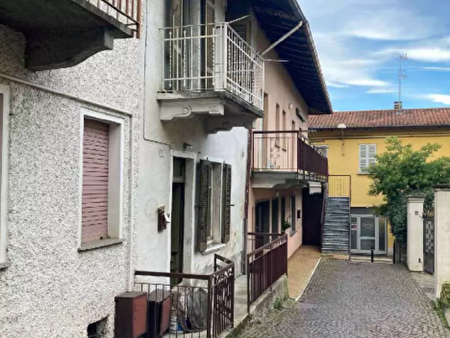 Immagine 3 di Appartamento in vendita  in Piazza Patrioti a Taino
