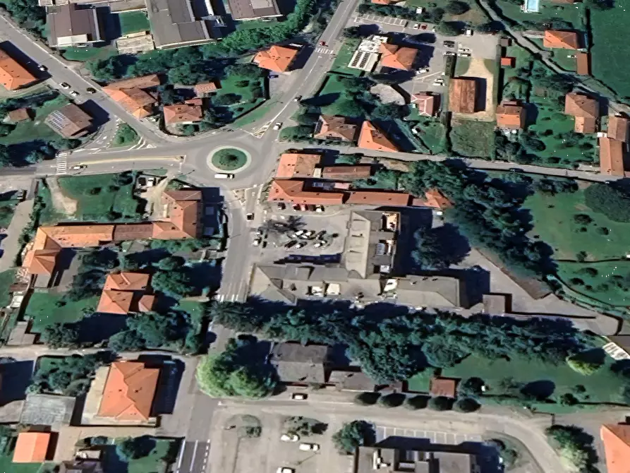 Immagine 8 di Appartamento in vendita  in Via Valcuvia a Cittiglio