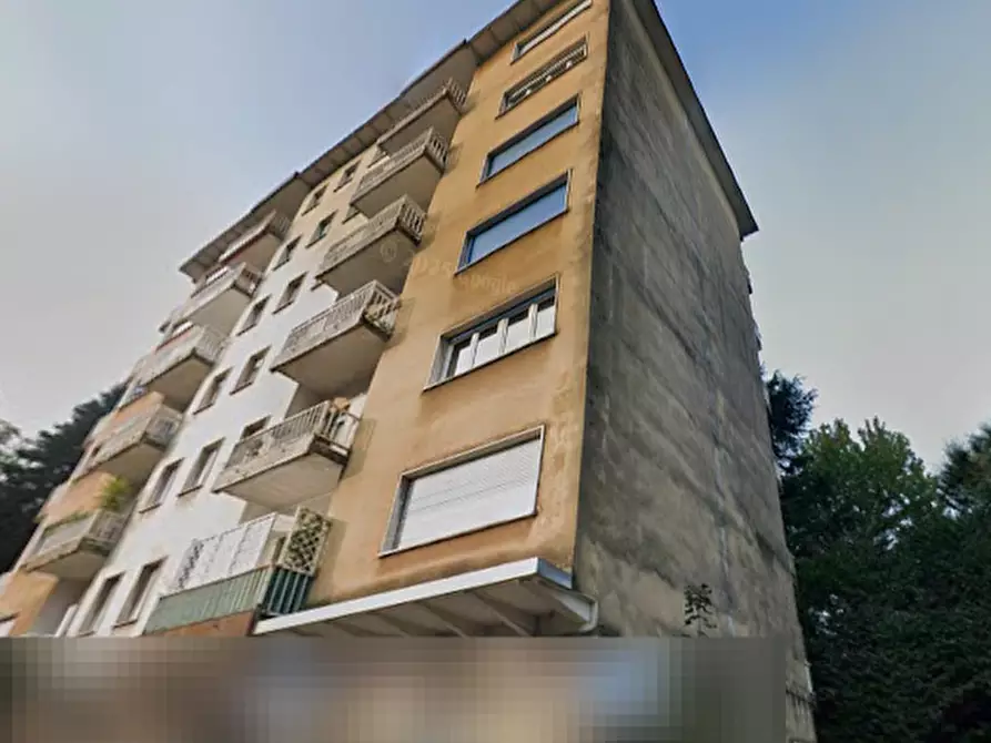 Immagine 2 di Appartamento in vendita  in Via G. Verdi a Gemonio