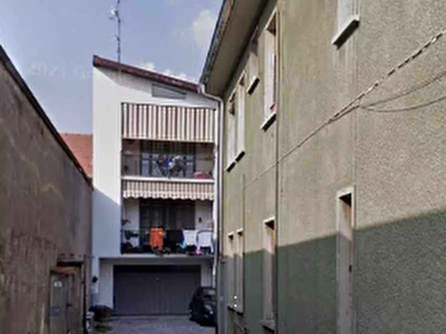Immagine 4 di Appartamento in vendita  in Via Giorgetti a Gorla Maggiore