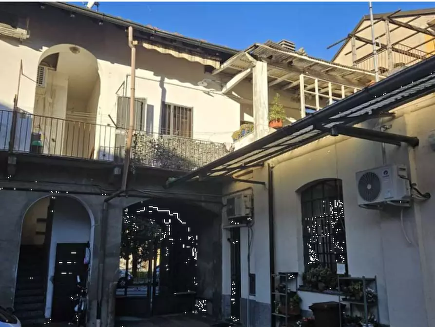 Immagine 1 di Appartamento in vendita  in Via Giuseppe Mazzini  a Busto Arsizio