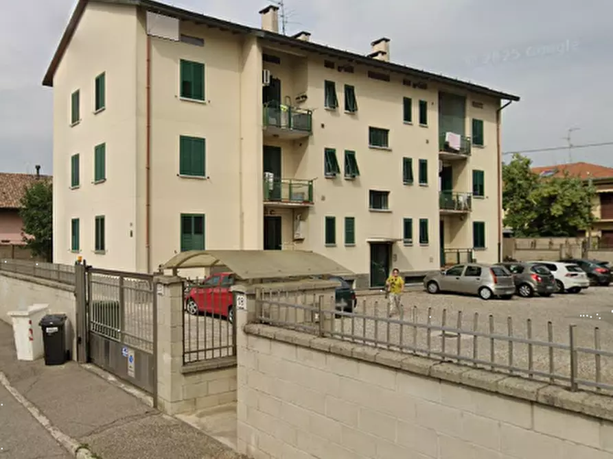 Immagine 4 di Appartamento in vendita  in Via Cadorna a Castellanza