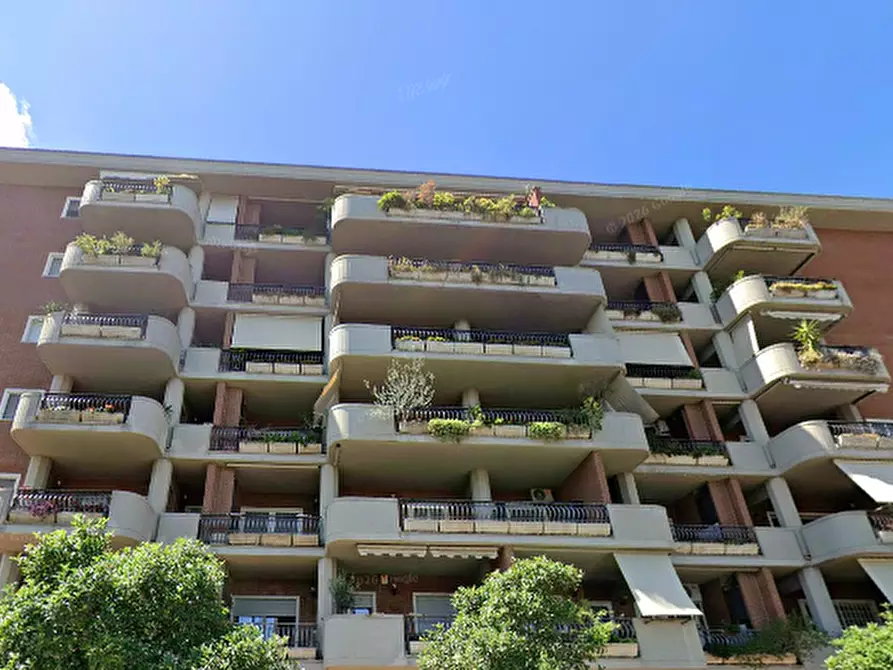 Immagine 2 di Appartamento in vendita  in Via Giorgio del Vecchio a Roma