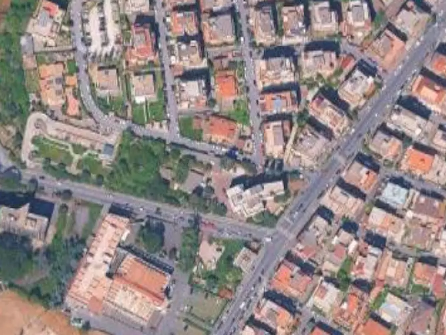 Immagine 10 di Negozio in vendita  in Via Pietro Gasparri a Roma