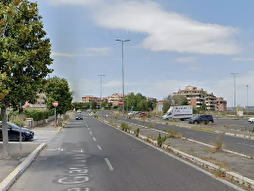 Immagine 5 di Appartamento in vendita  in Viale Gianluigi Bonelli a Roma