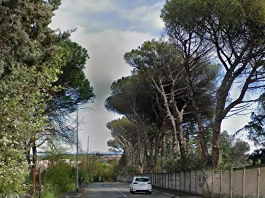 Immagine 8 di Capannone industriale in vendita  in Via Macherio a Roma