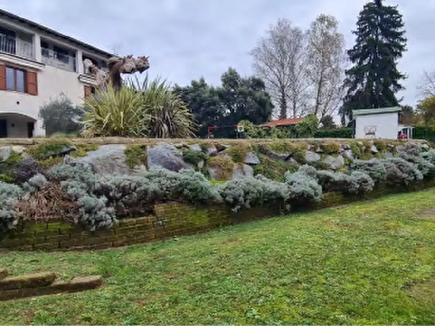 Immagine 3 di Casa bifamiliare in vendita  in Via Aldo Moro a Imbersago