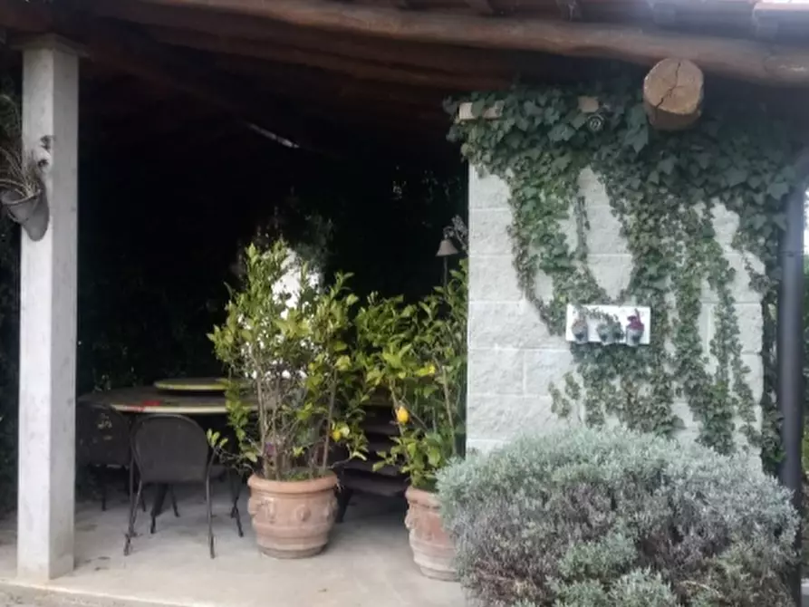 Immagine 4 di Casa bifamiliare in vendita  in Via Aldo Moro a Imbersago