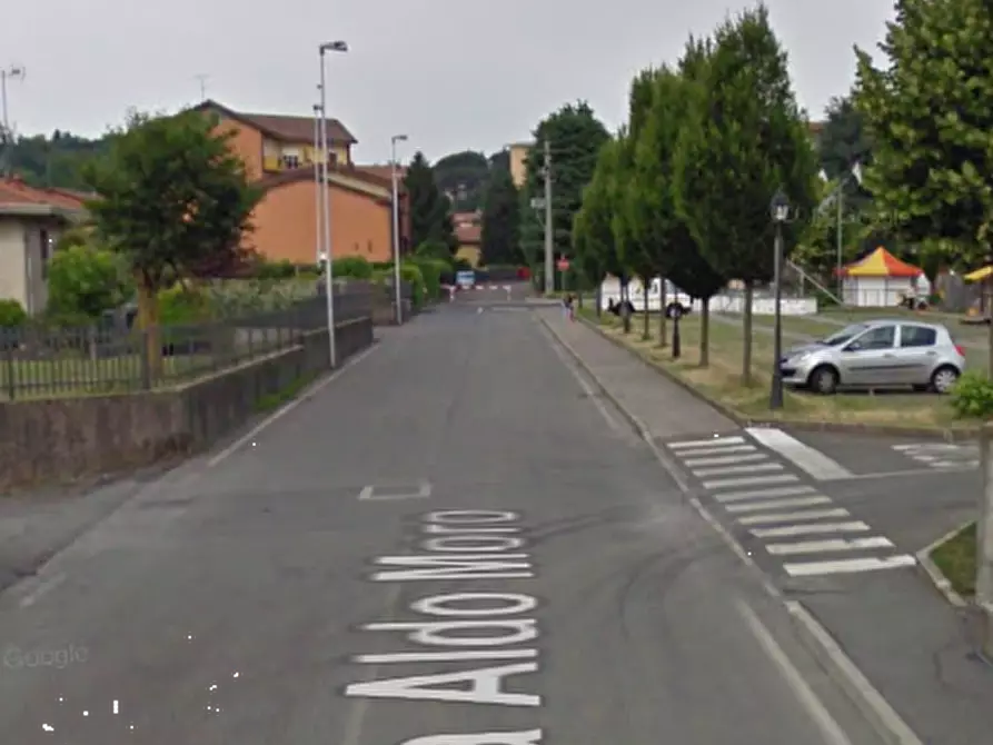 Immagine 6 di Casa bifamiliare in vendita  in Via Aldo Moro a Imbersago