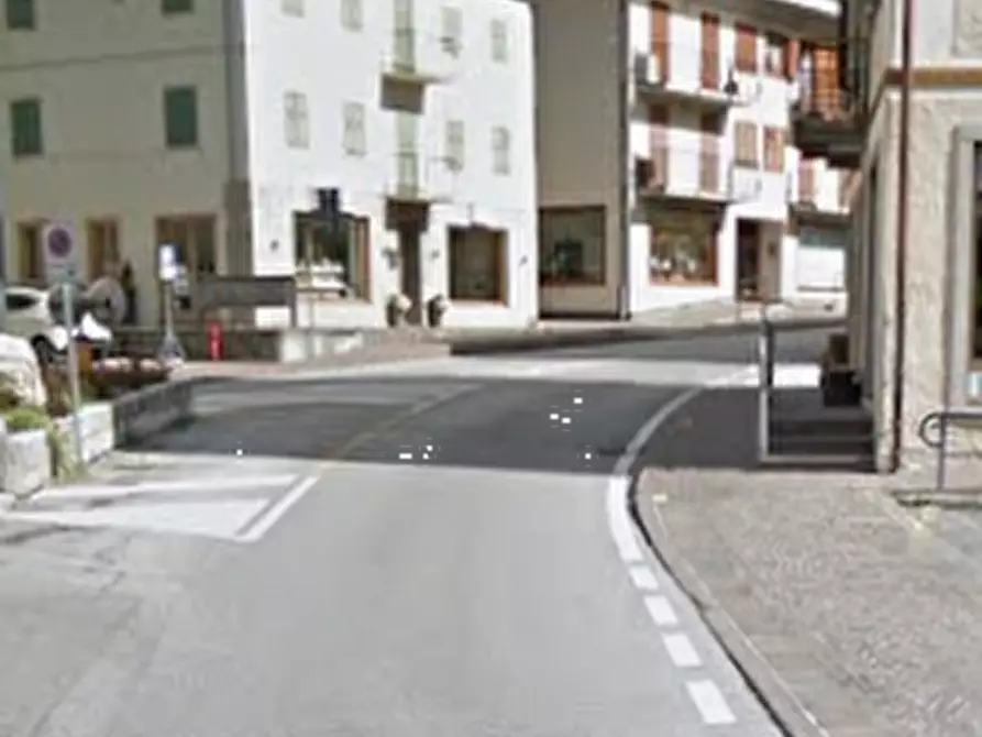 Immagine 4 di Magazzino in vendita  in Via Corte  a Auronzo Di Cadore