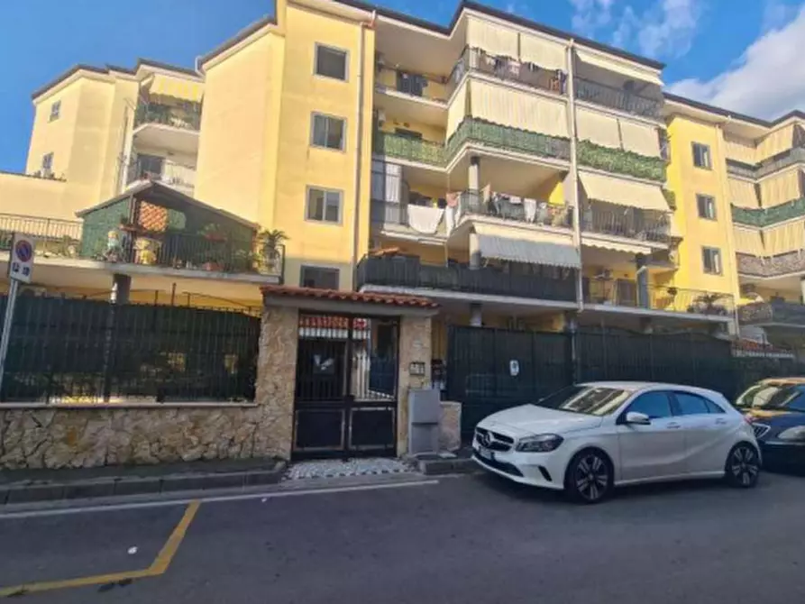 Immagine 2 di Appartamento in vendita  in Via Pietro Mascagni a Orta Di Atella