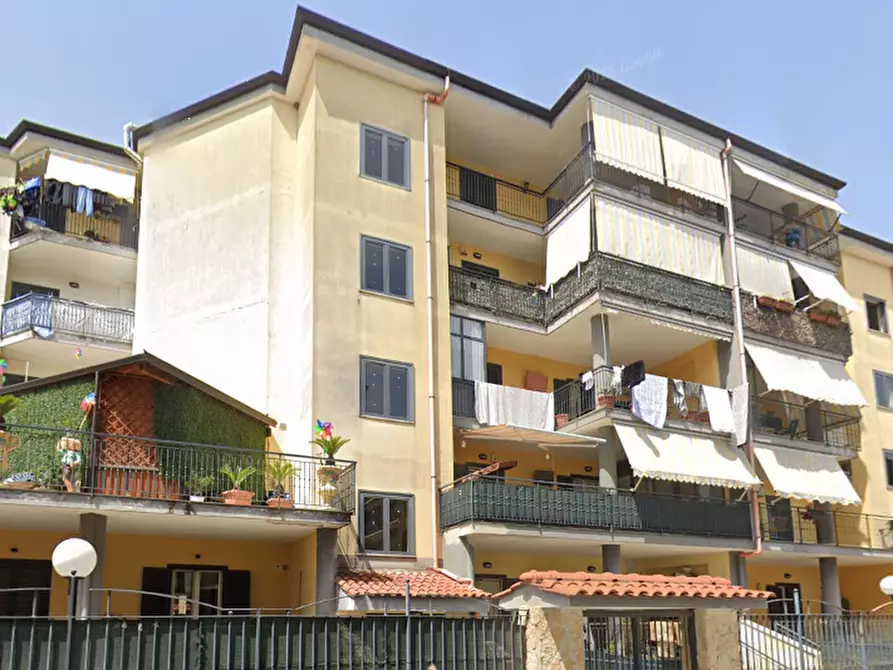 Immagine 3 di Appartamento in vendita  in Via Pietro Mascagni a Orta Di Atella