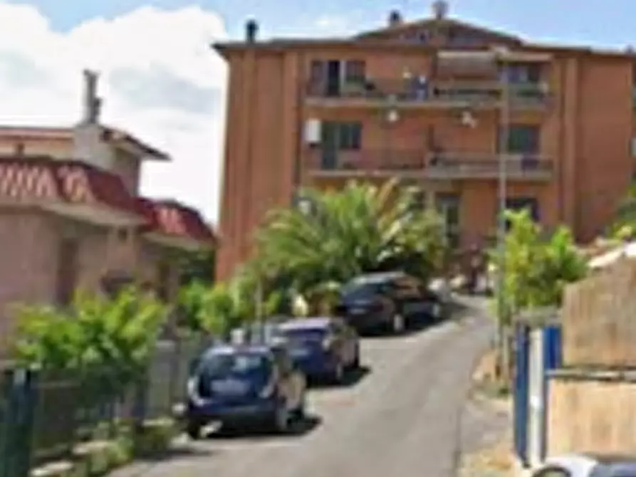 Immagine 4 di Negozio in vendita  in Via Rocco Pagliara a Roma