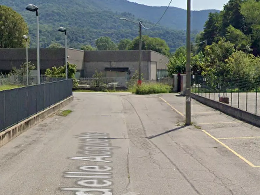 Immagine 4 di Posto auto in vendita  in Via delle Acquette a Cuveglio