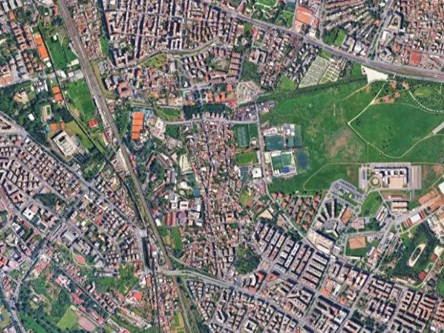 Immagine 5 di Appartamento in vendita  in Via dei Quintili a Roma