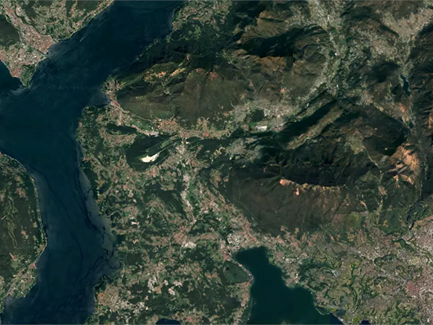 Immagine 21 di Appartamento in vendita  in Via XX Settembre a Caravate